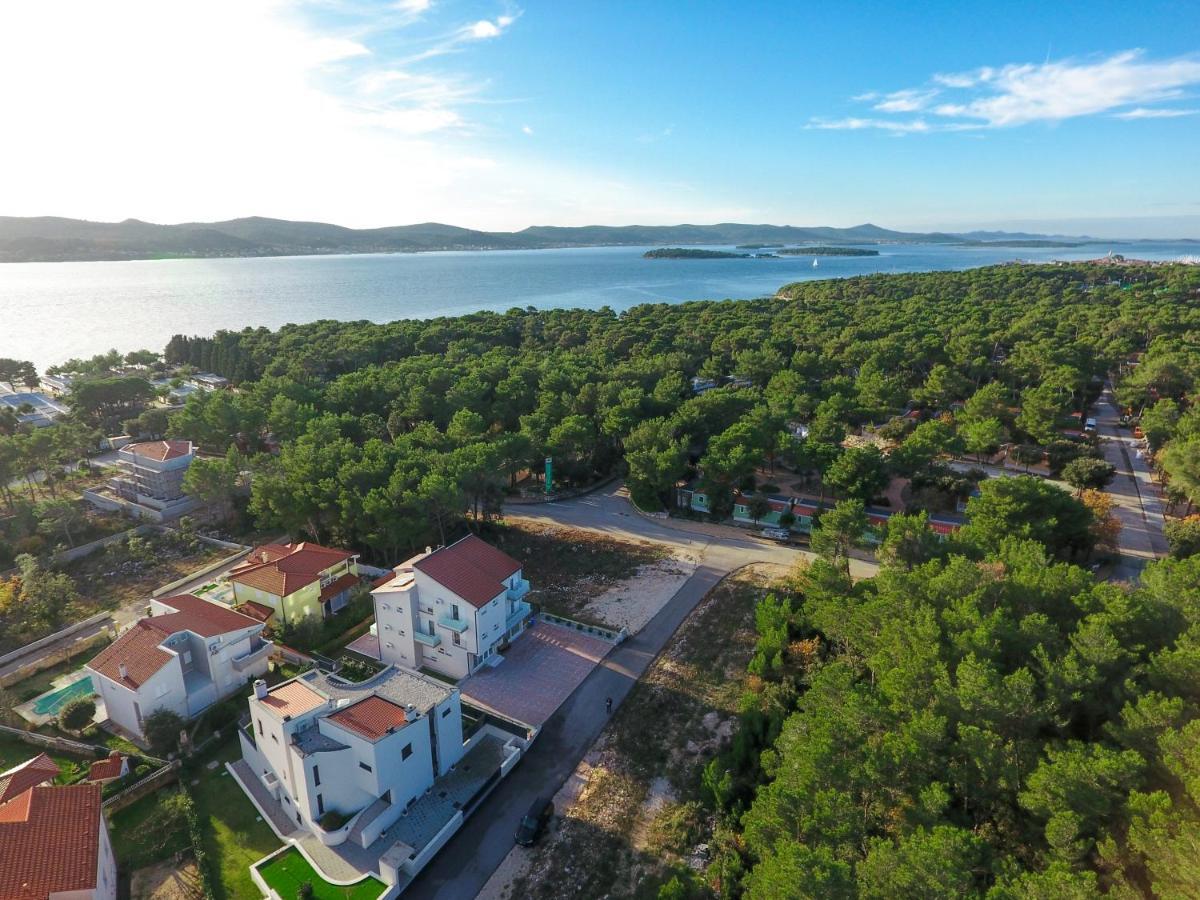 Villa Astoria Biograd Na Moru Exterior foto